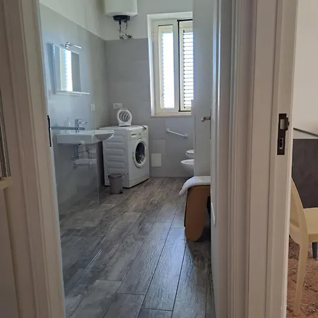 San Michele Semesterbostad